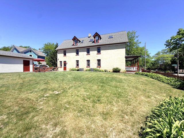 1849 N 1st STREET, Milwaukee, WI 53212