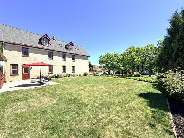 1849 N 1st STREET, Milwaukee, WI 53212