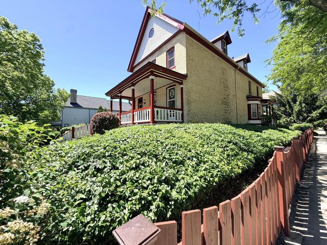 1849 N 1st STREET, Milwaukee, WI 53212