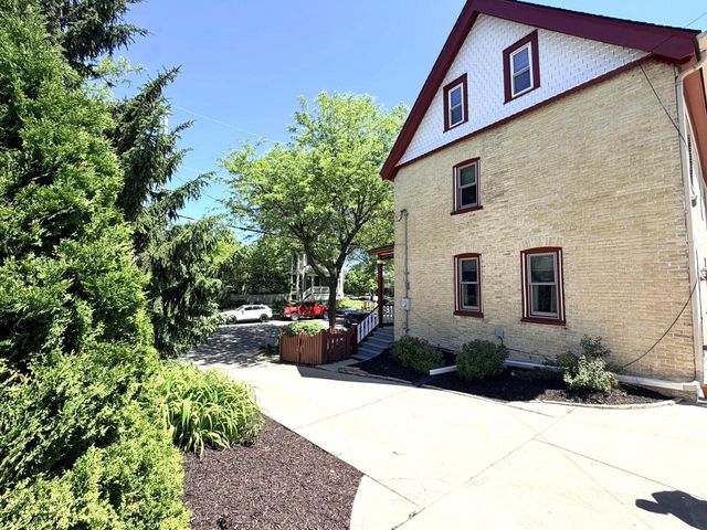 1849 N 1st STREET, Milwaukee, WI 53212