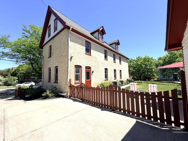 1849 N 1st STREET, Milwaukee, WI 53212