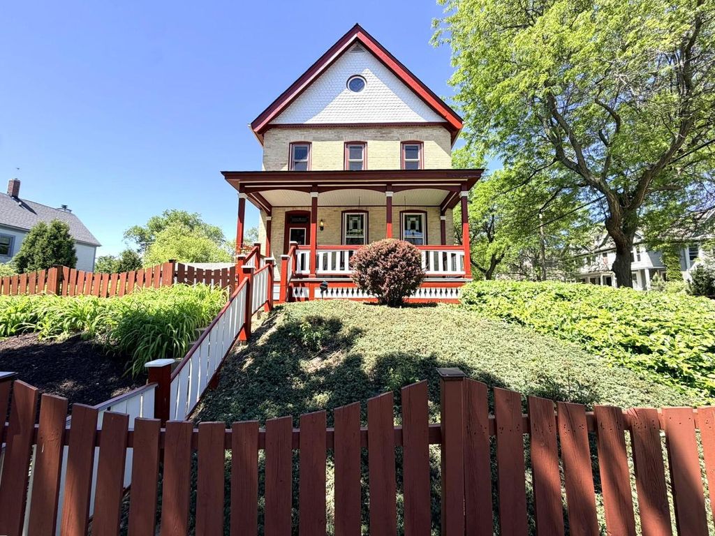 1849 N 1st STREET, Milwaukee, WI 53212