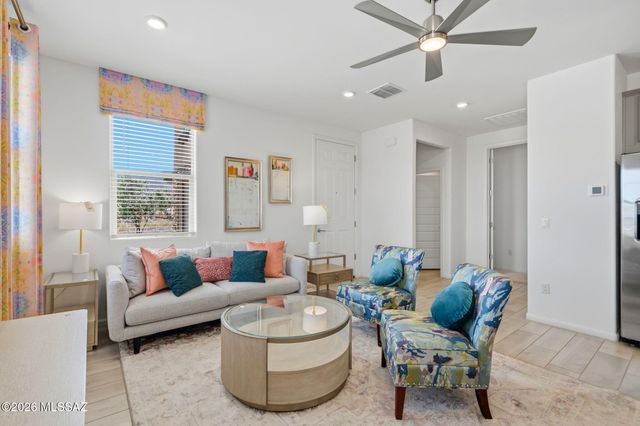 17474 S Hayward Place, Vail, AZ 85641