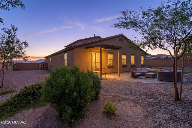 17474 S Hayward Place, Vail, AZ 85641