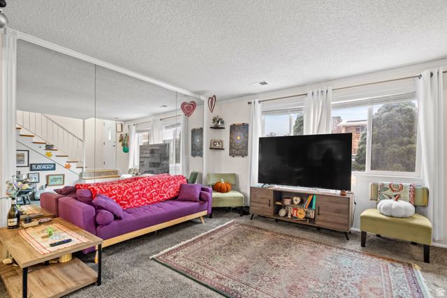 2349 W CHATEAU DR, Roy, UT 84067