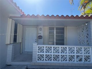 2752 SW 25th Ter B, Miami, FL 33133