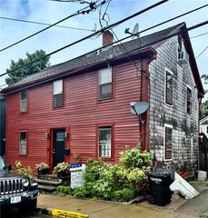 26 South Baptist Street, Newport, RI 02840