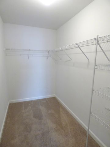 144 Bertram Drive L, Yorkville, IL 60560