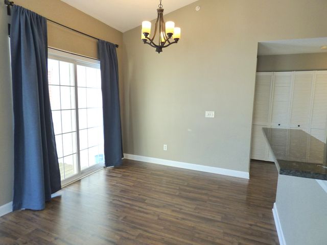 144 Bertram Drive L, Yorkville, IL 60560