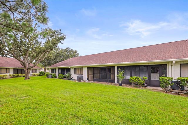 2556 ROYAL PINES CIRCLE 13-C, Clearwater, FL 33763