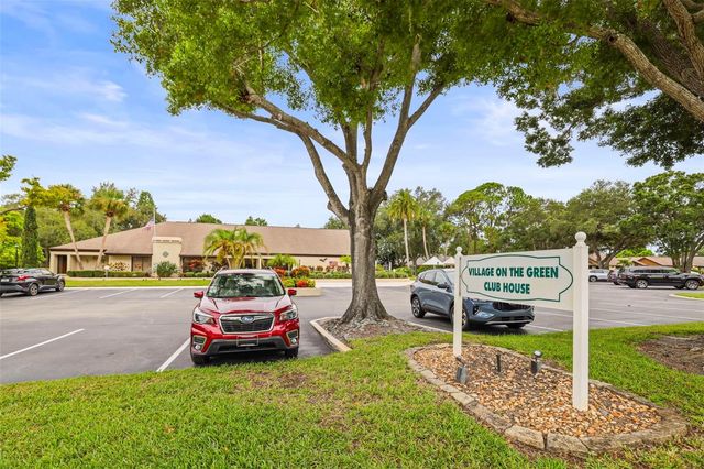 2556 ROYAL PINES CIRCLE 13-C, Clearwater, FL 33763