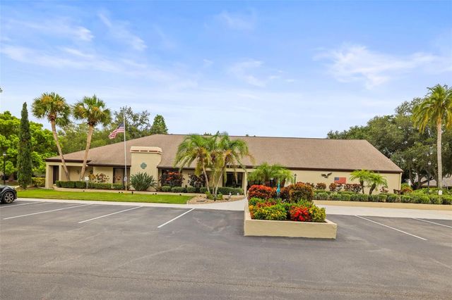 2556 ROYAL PINES CIRCLE 13-C, Clearwater, FL 33763