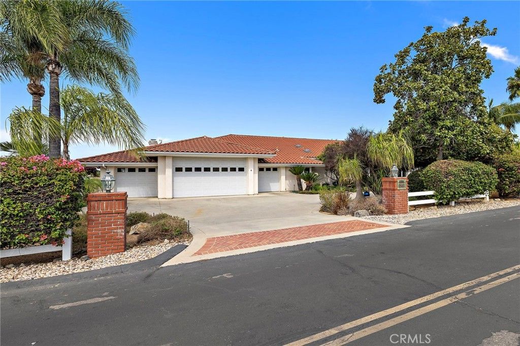 647 tumble creek Lane, Fallbrook, CA 92028 — photo 3