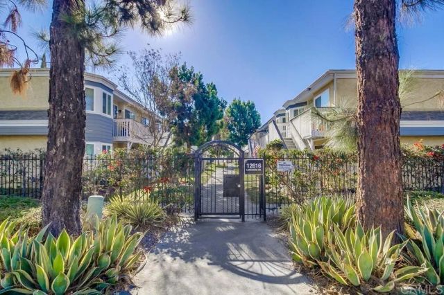 12616 Lakeshore Drive 1, Lakeside, CA 92040