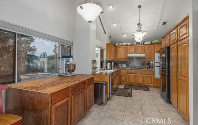 9979 Timbermist Court, Rancho Cucamonga, CA 91737