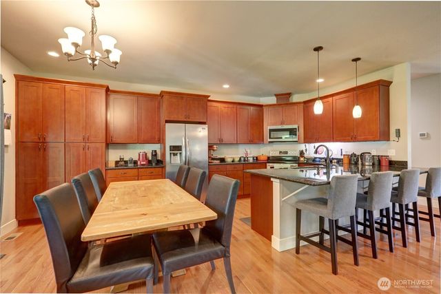 15324 Glenshire Place SW, Port Orchard, WA 98367