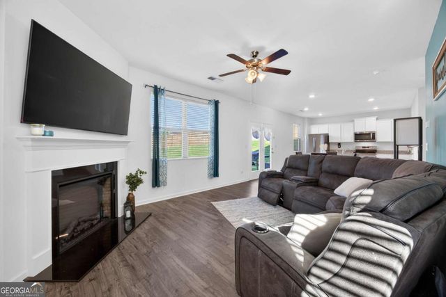 1740 Middle Brook Drive, Conyers, GA 30012