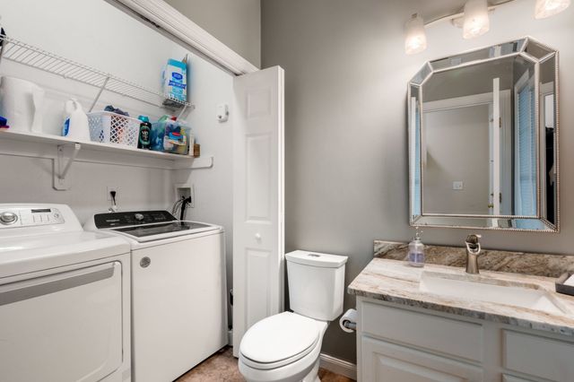 12 Rocky Woods Rd, Hopkinton, MA 01748