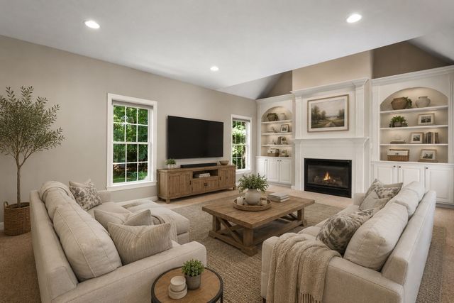 12 Rocky Woods Rd, Hopkinton, MA 01748