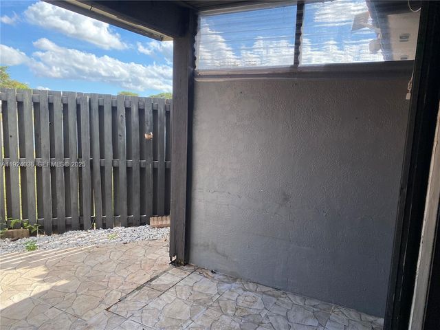 4841 SW 152nd Ct 35G, Miami, FL 33185