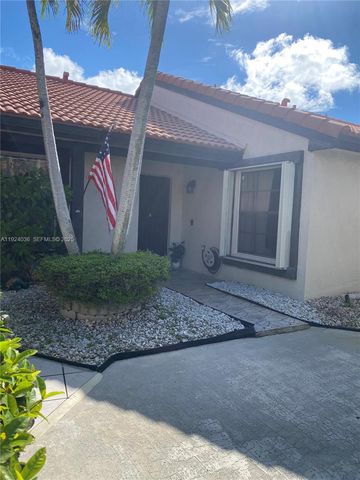 4841 SW 152nd Ct 35G, Miami, FL 33185