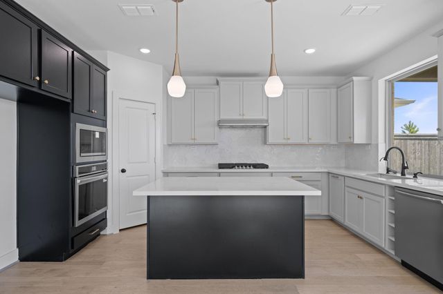 26435 Brilliant Beam Way, Hockley, TX 77447