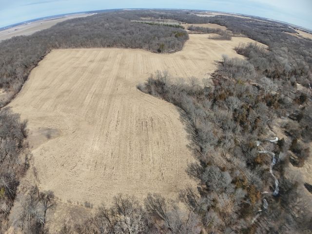 00 Spring Valley Road, Fulton, IL 61252