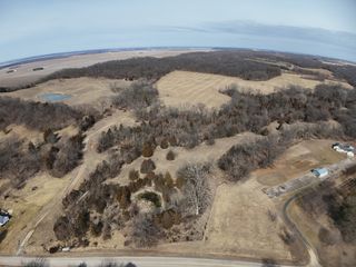 00 Spring Valley Road, Fulton, IL 61252