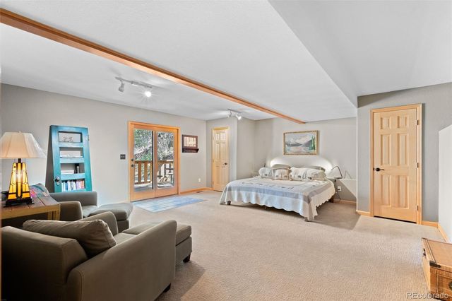 8722 S Ault Lane, Morrison, CO 80465