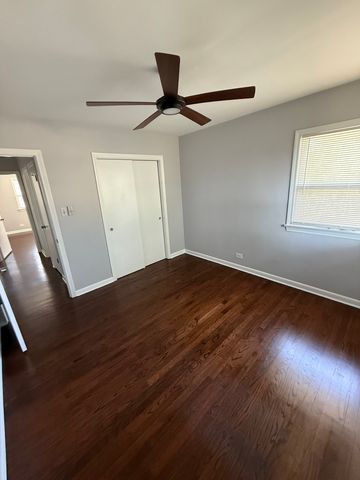10351 Chaucer Street 2S, Westchester, IL 60154