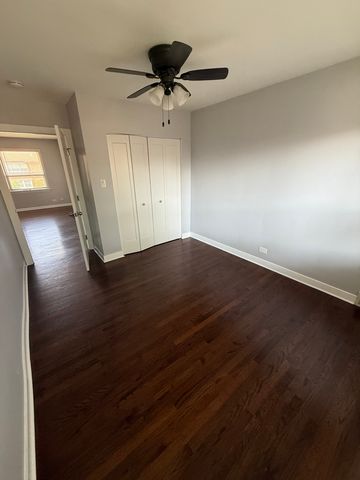 10351 Chaucer Street 2S, Westchester, IL 60154