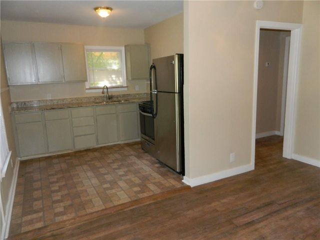 4501 Lareina DR A, Austin, TX 78745