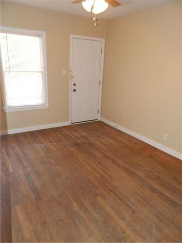 4501 Lareina DR A, Austin, TX 78745