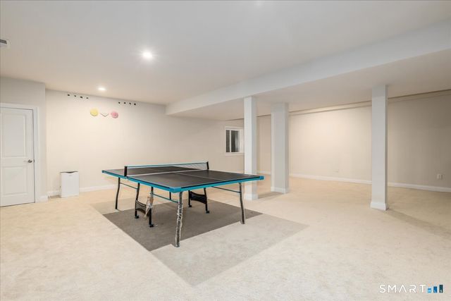 18 Hunting Ridge Lane 18, Bethel, CT 06801