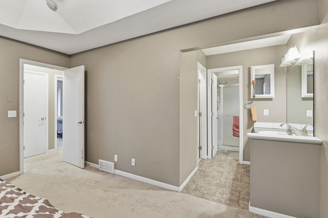 123 WOODBURY Circle, Council Bluffs, IA 51503