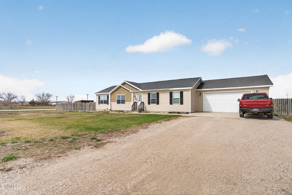 13355 Prairie Meadow Street, Williston, ND 58801 photo 1