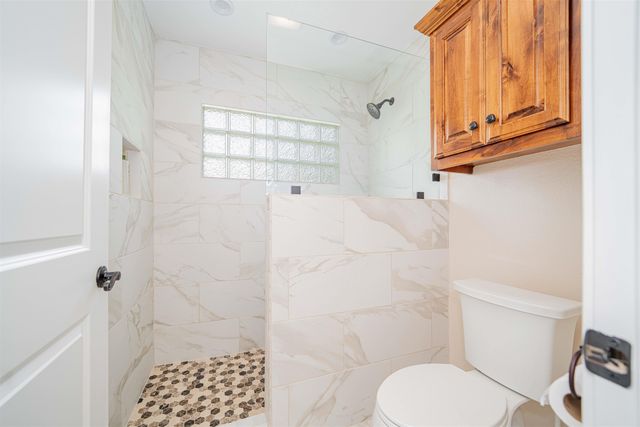 303 County Road 2310, Mineola, TX 75773