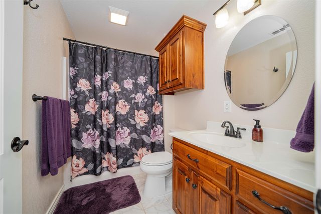 303 County Road 2310, Mineola, TX 75773