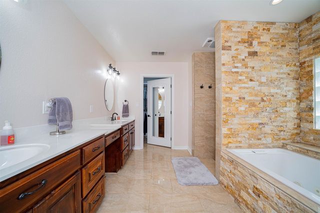 303 County Road 2310, Mineola, TX 75773