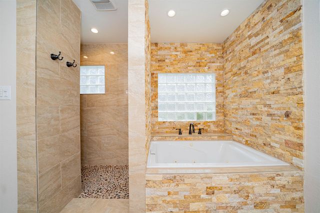 303 County Road 2310, Mineola, TX 75773