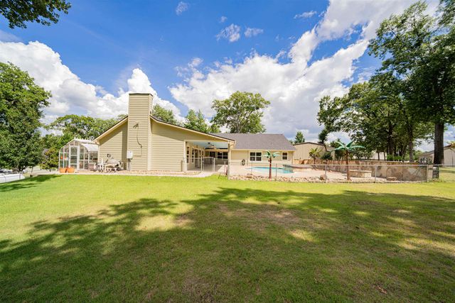 303 County Road 2310, Mineola, TX 75773