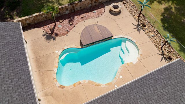 303 County Road 2310, Mineola, TX 75773