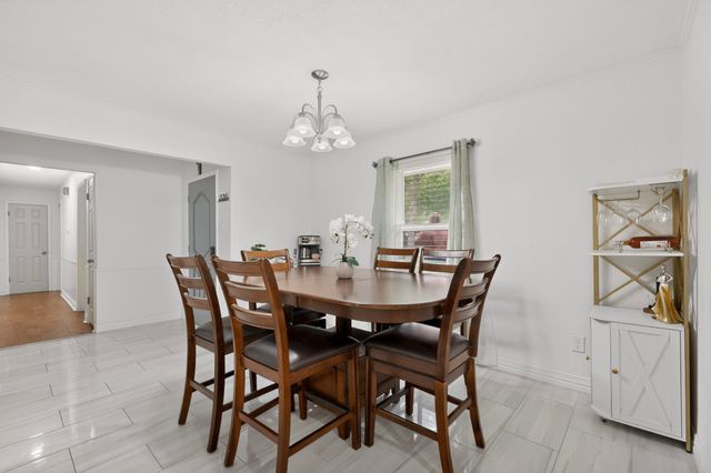 1413 Bowie, Corsicana, TX 75110