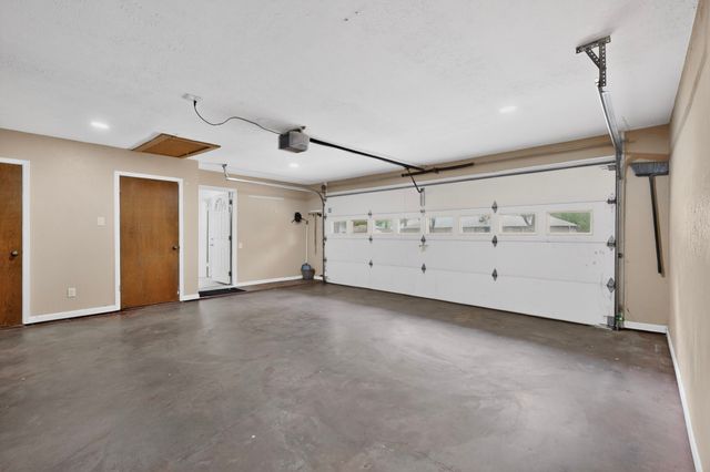 1413 Bowie, Corsicana, TX 75110