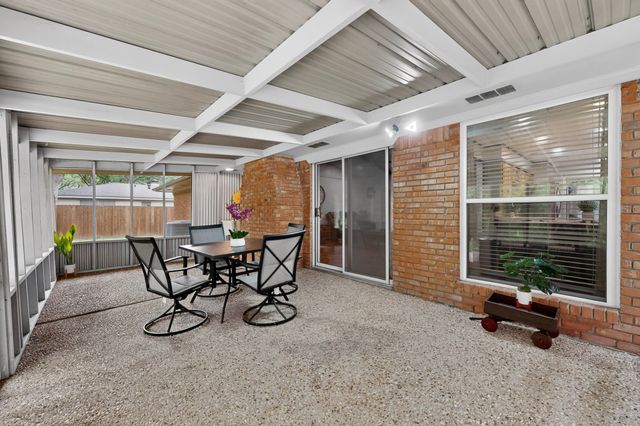 1413 Bowie, Corsicana, TX 75110