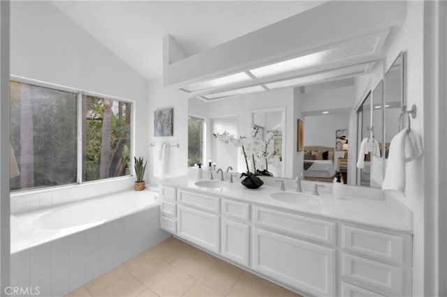 21382 Monterra, Lake Forest, CA 92630