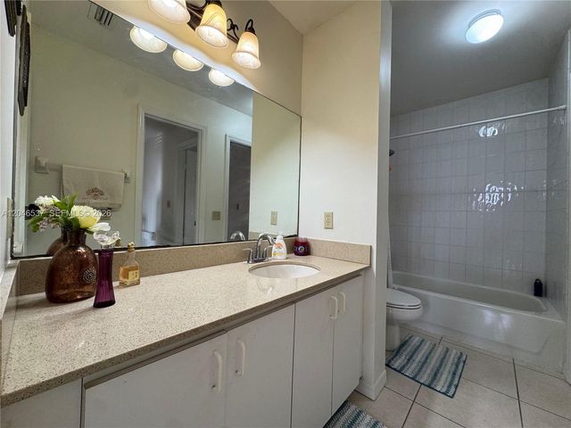 2365 W 74th Street, Hialeah, FL 33016