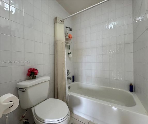 2365 W 74th Street, Hialeah, FL 33016