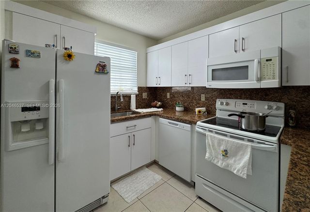 2365 W 74th Street, Hialeah, FL 33016