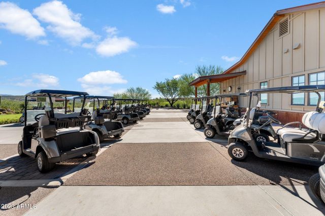 3340 Big Sky Drive, Wickenburg, AZ 85390